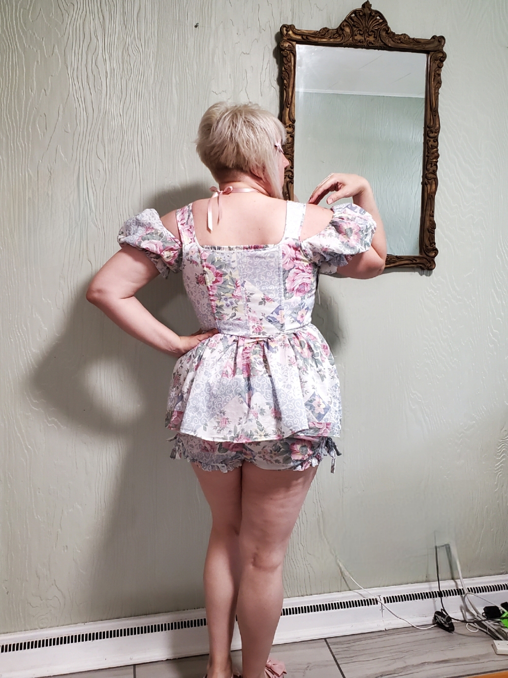 Selkie Picnic Blanket Duchess Corset - Picture 7 of 10